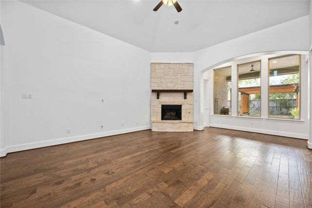 4110 Clover Ridge Lane, Sugar Land, TX 77479