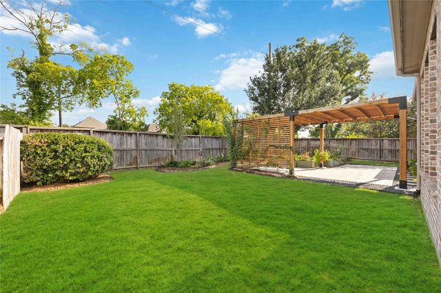 4110 Clover Ridge Lane, Sugar Land, TX 77479