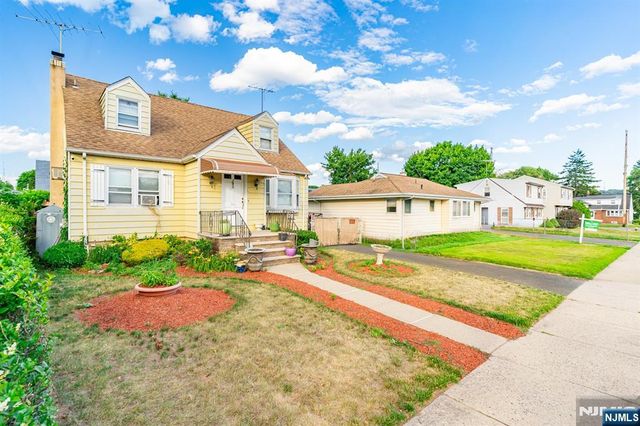 230-232 Sherwood Avenue, Paterson, NJ 07502