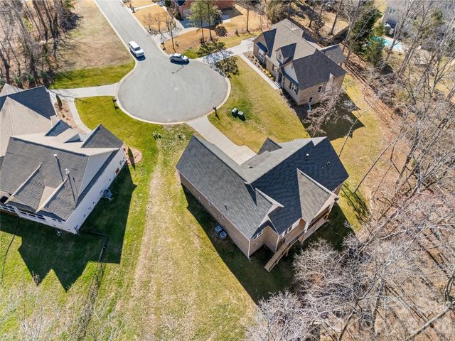 2076 Landry Lane, Rock Hill, SC 29732