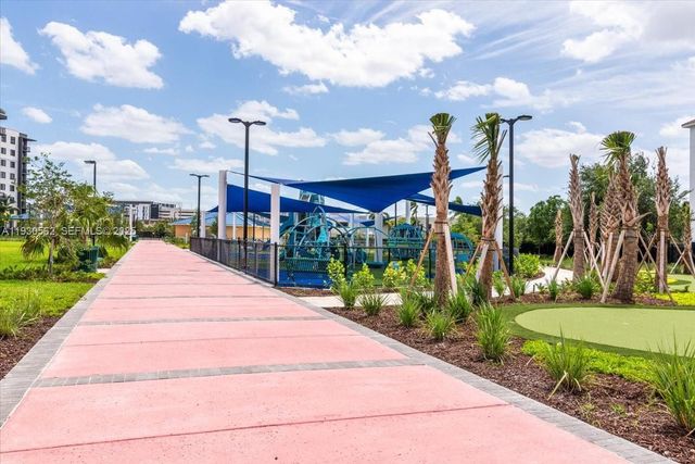 4636 NW 84th Ave 13, Doral, FL 33166