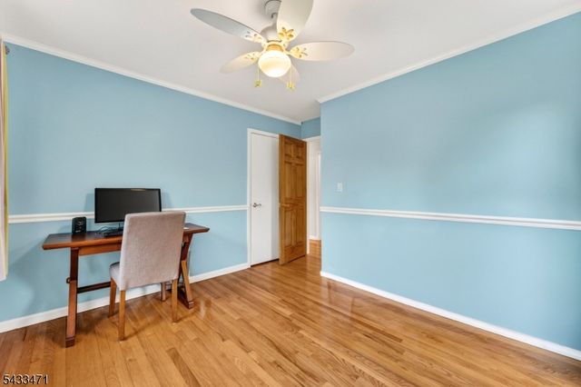 31 Samuel Dr, Raritan Twp., NJ 08822