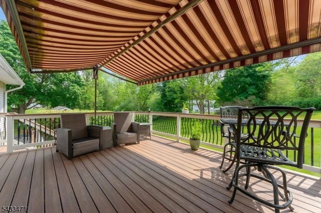 31 Samuel Dr, Raritan Twp., NJ 08822