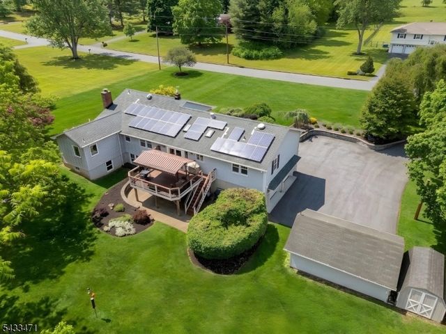 31 Samuel Dr, Raritan Twp., NJ 08822