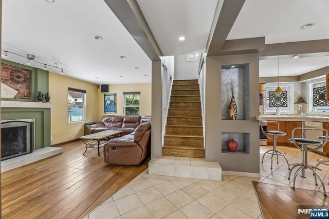 61 Julia Street, Closter, NJ 07624