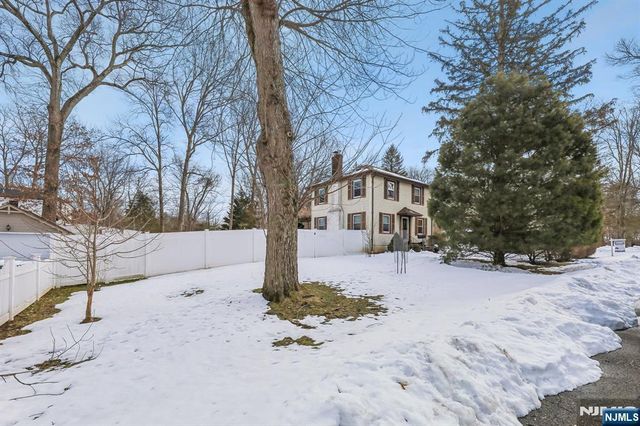 61 Julia Street, Closter, NJ 07624