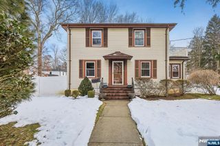 61 Julia Street, Closter, NJ 07624