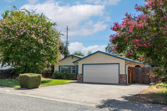 5813 Rich Hill Dr, Orangevale, CA 95662