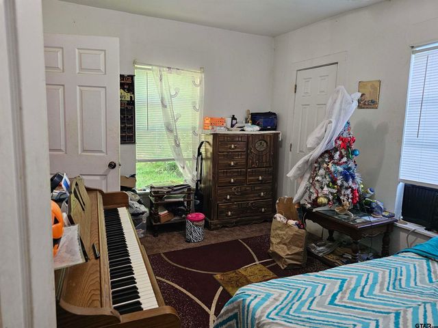 600 N Moore Avenue, Tyler, TX 75702