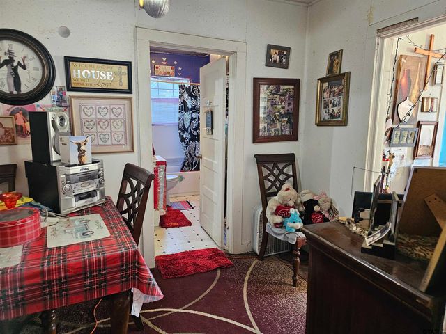 600 N Moore Avenue, Tyler, TX 75702