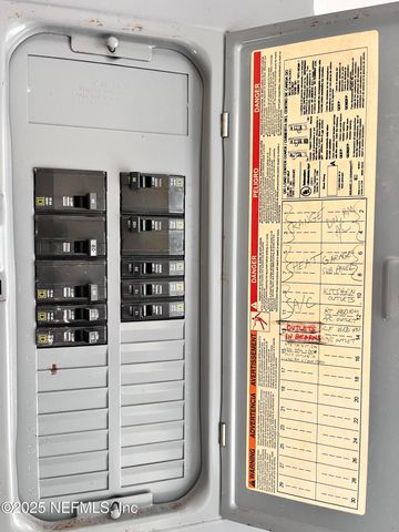 8020 OAKWOOD Street, Jacksonville, FL 32208