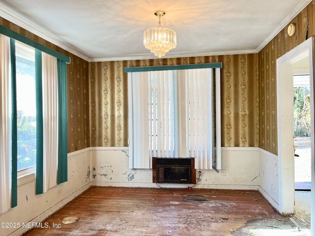 8020 OAKWOOD Street, Jacksonville, FL 32208