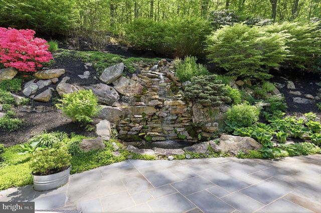 4757 UPPER MOUNTAIN RD, New Hope, PA 18938