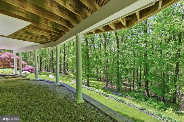 4757 UPPER MOUNTAIN RD, New Hope, PA 18938