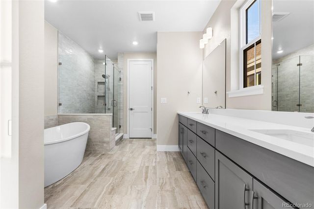 8778 Summerwalk Trail, Littleton, CO 80125