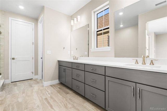 8778 Summerwalk Trail, Littleton, CO 80125