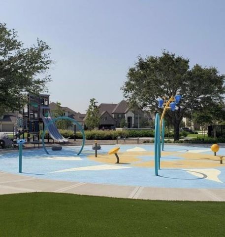 231 Bright Valley Way, Richmond, TX 77406