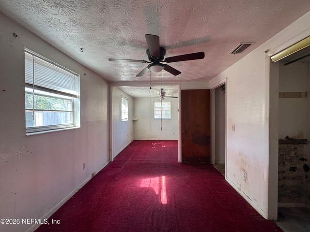 2560 ROBERT Street, Jacksonville, FL 32209