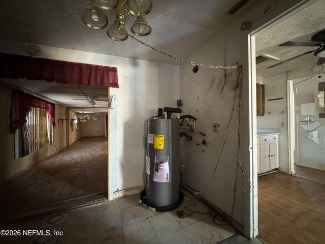 2560 ROBERT Street, Jacksonville, FL 32209