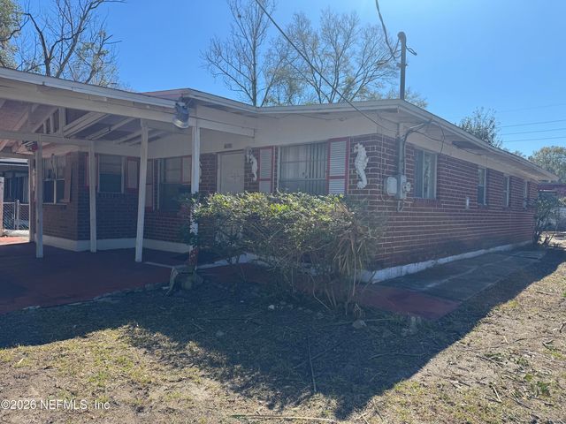 2560 ROBERT Street, Jacksonville, FL 32209
