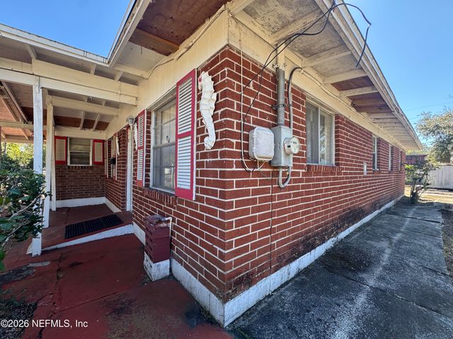 2560 ROBERT Street, Jacksonville, FL 32209