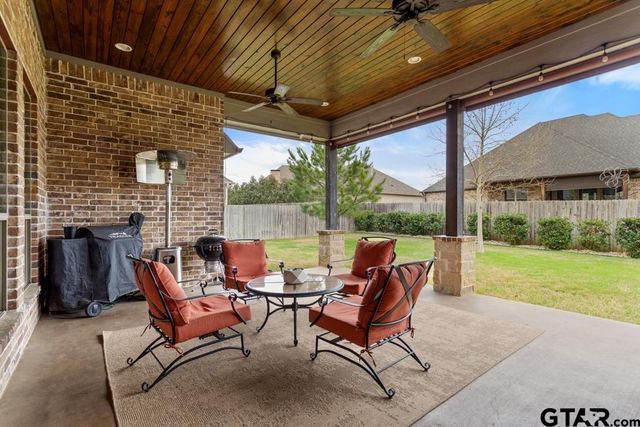 7344 Tule Creek Ln, Tyler, TX 75703