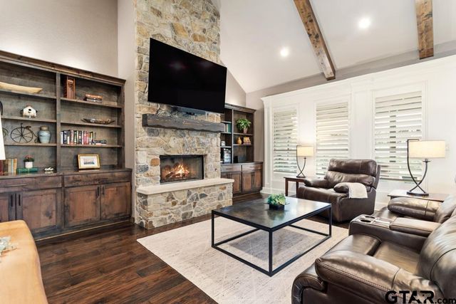 7344 Tule Creek Ln, Tyler, TX 75703