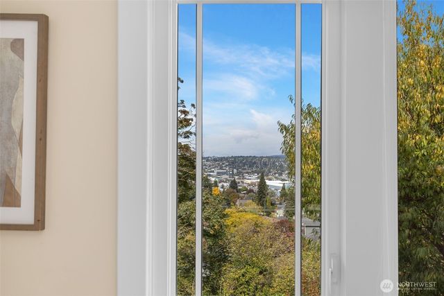 806 W Fulton Street, Seattle, WA 98119