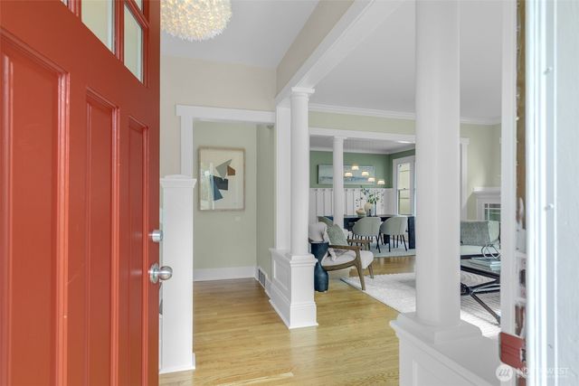 806 W Fulton Street, Seattle, WA 98119