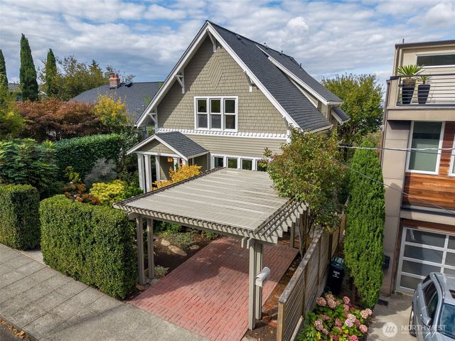 806 W Fulton Street, Seattle, WA 98119