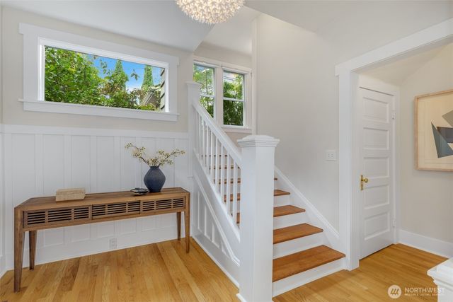 806 W Fulton Street, Seattle, WA 98119