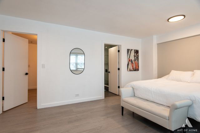 2909 N Sheridan Road 407, Chicago, IL 60657