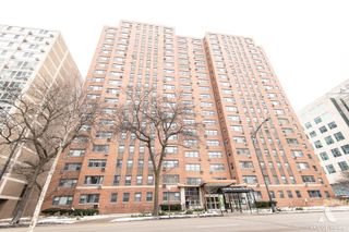 2909 N Sheridan Road 407, Chicago, IL 60657
