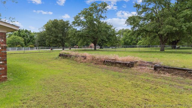 13601 E 96th Street North, Owasso, OK 74055