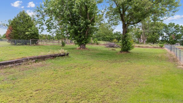 13601 E 96th Street North, Owasso, OK 74055