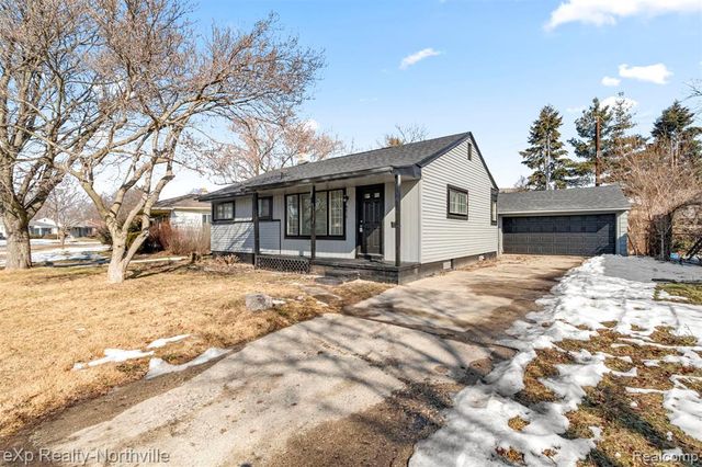 4675 Julius Boulevard, Westland, MI 48186