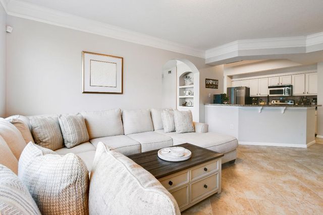 276 Murcia Drive 313, Jupiter, FL 33458