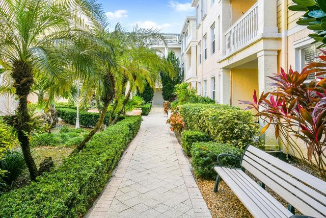 276 Murcia Drive 313, Jupiter, FL 33458