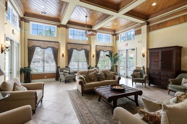 276 Murcia Drive 313, Jupiter, FL 33458