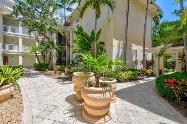 276 Murcia Drive 313, Jupiter, FL 33458