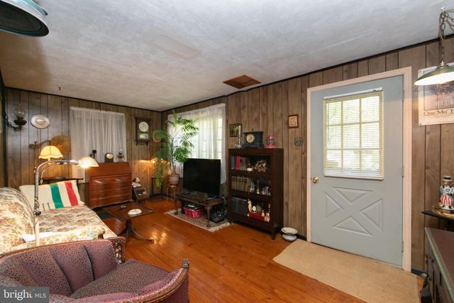 49 TATUM RD, Franklinville, NJ 08322