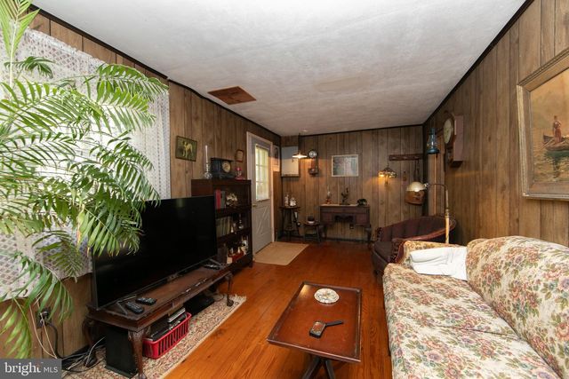 49 TATUM RD, Franklinville, NJ 08322