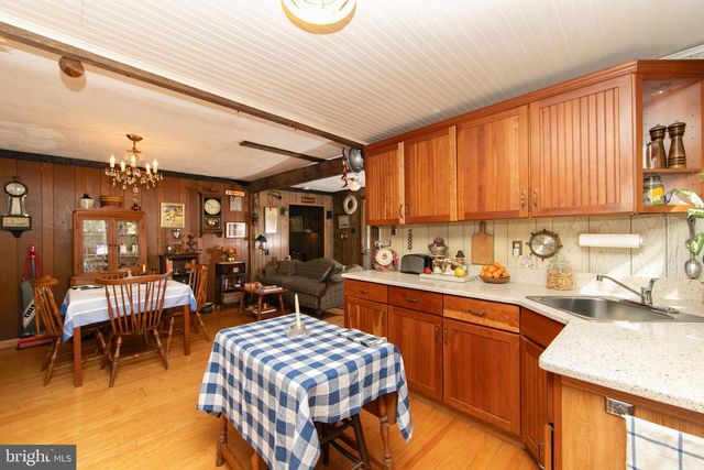49 TATUM RD, Franklinville, NJ 08322