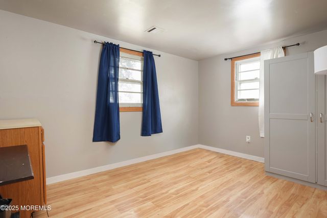 17 Hollycrest Drive, Brick, NJ 08723