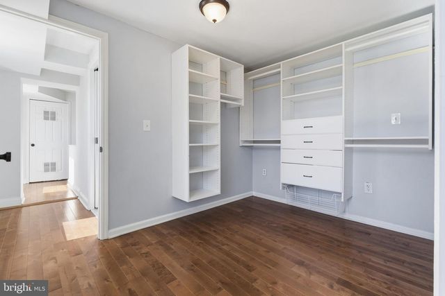 411 S CHESTER ST, Baltimore, MD 21231