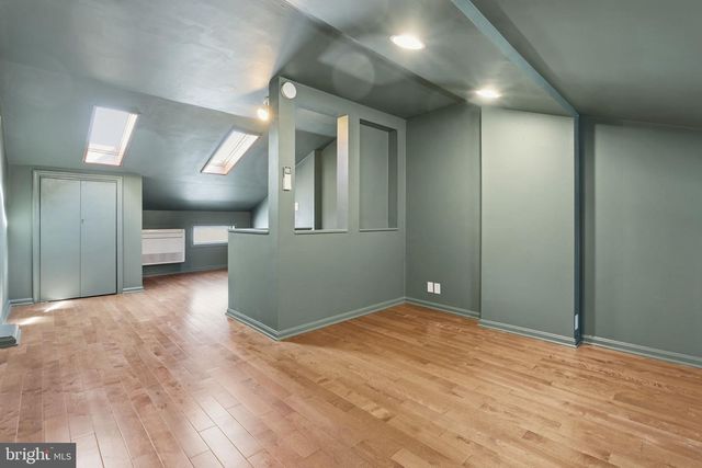 411 S CHESTER ST, Baltimore, MD 21231