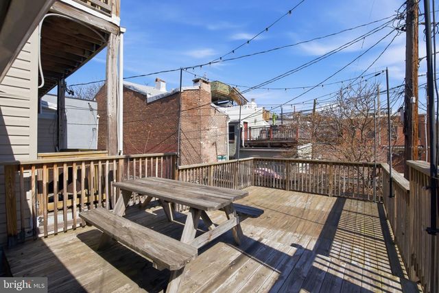 411 S CHESTER ST, Baltimore, MD 21231