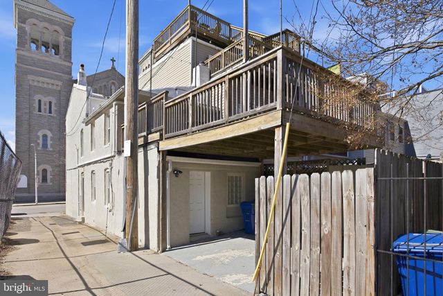 411 S CHESTER ST, Baltimore, MD 21231