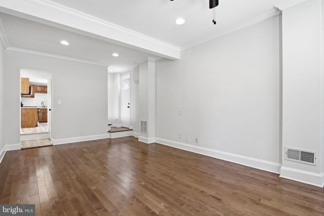 411 S CHESTER ST, Baltimore, MD 21231