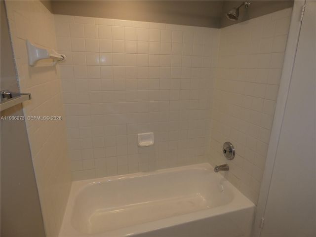 5740 Rock Island Rd 291, Tamarac, FL 33319